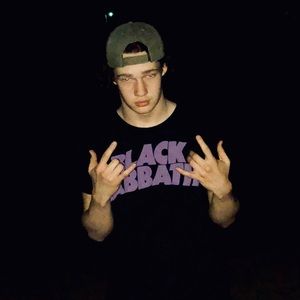 Meet your Posher, Gavin